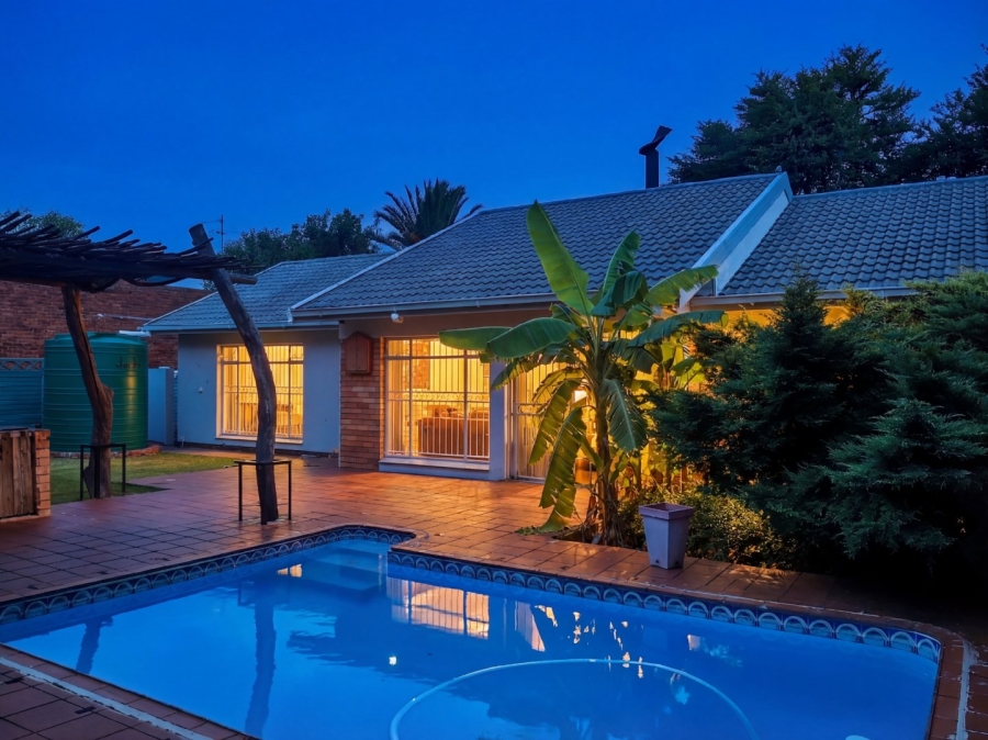 5 Bedroom Property for Sale in Universitas Ridge Free State